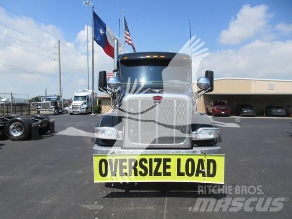 Peterbilt 567 Motrici e Trattori Stradali