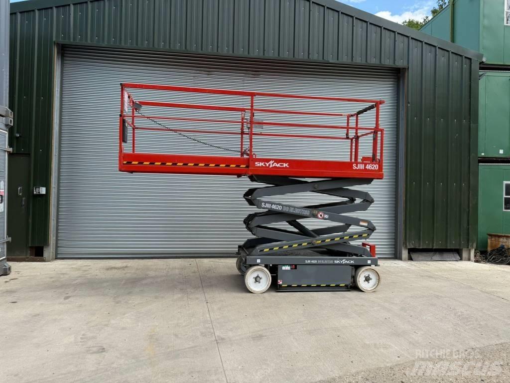 SkyJack SJ 4620 Piattaforme a pantografo