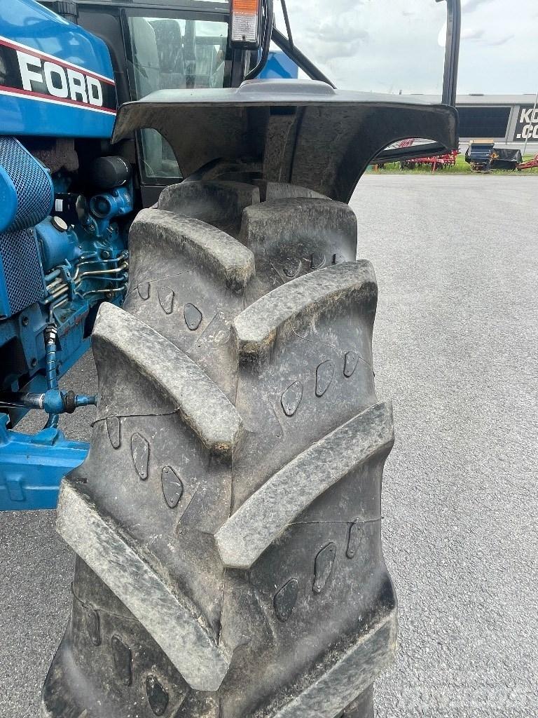 Ford 4830 Trattori