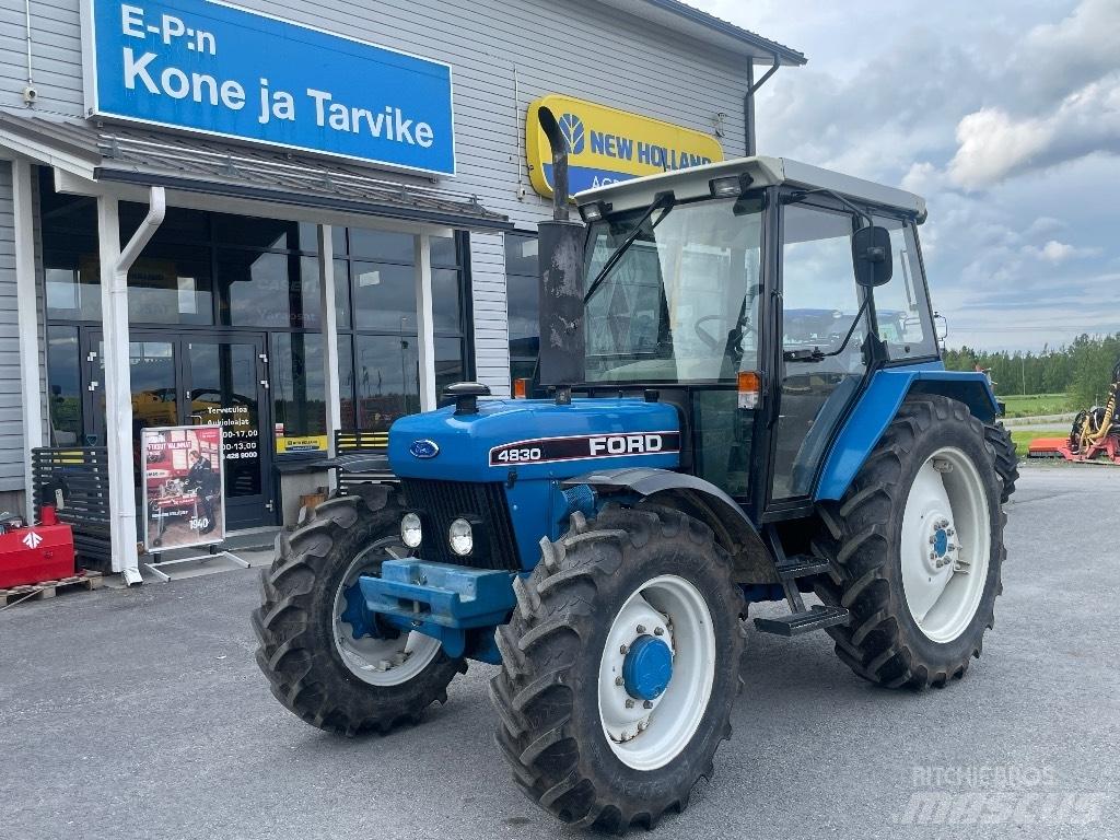 Ford 4830 Trattori