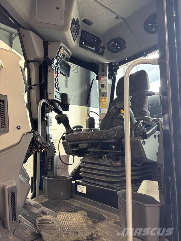 CAT 120 AWD Motorgraders