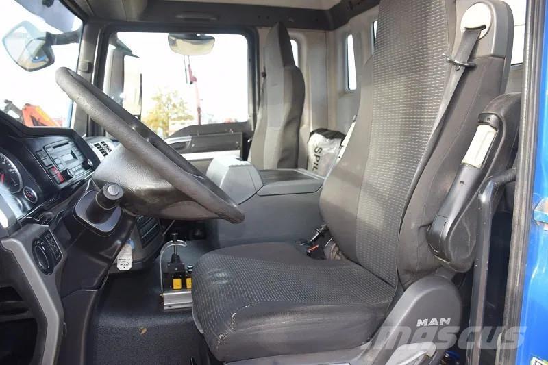 MAN TGS 26.440 Camion con gancio di sollevamento