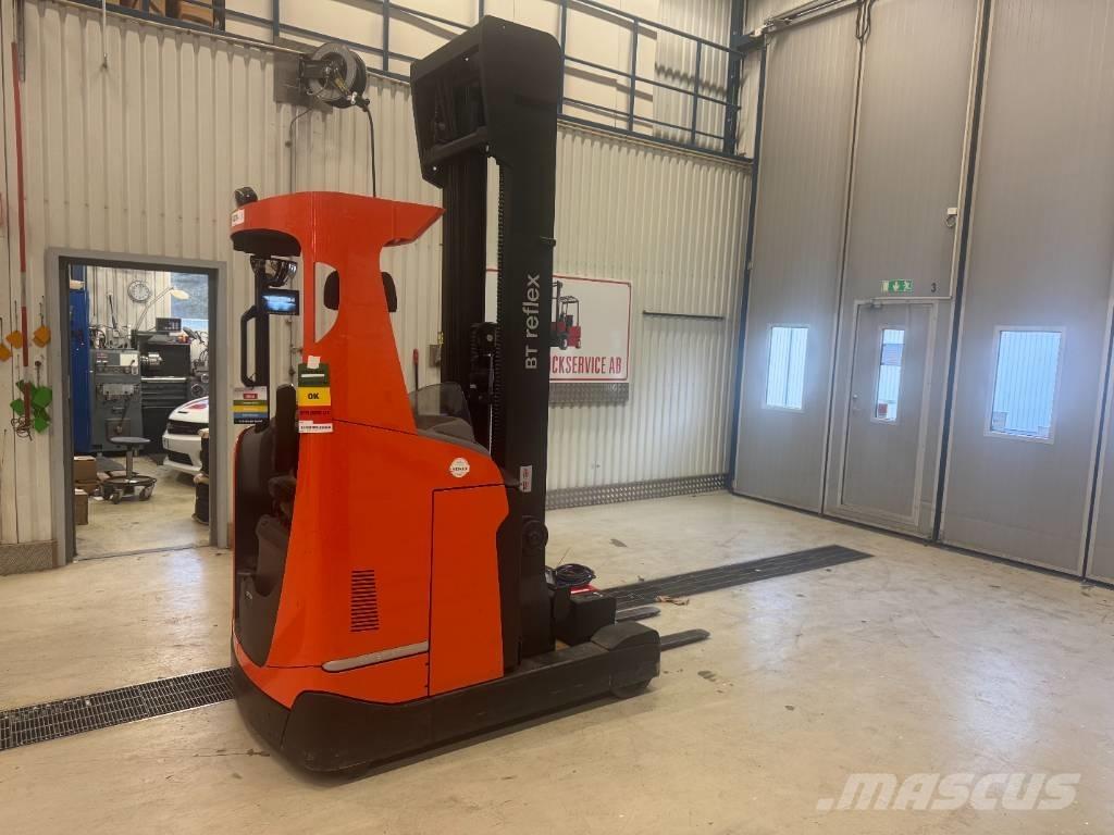 BT Toyota RRE 160 Carrello retrattile