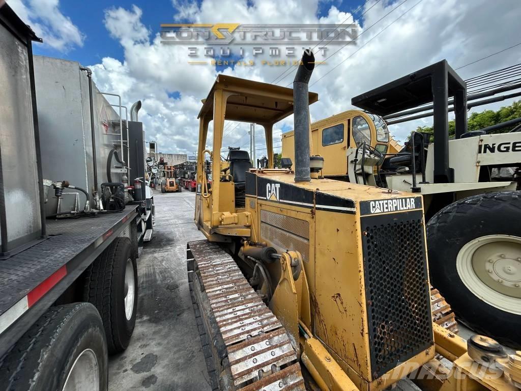 CAT D 3 C III Dozer cingolati