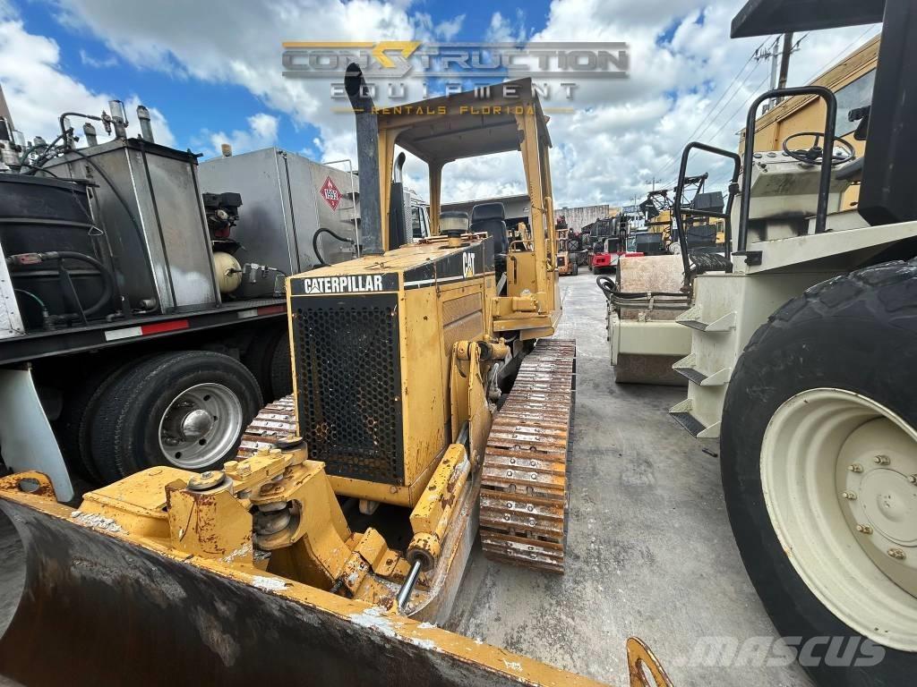CAT D 3 C III Dozer cingolati