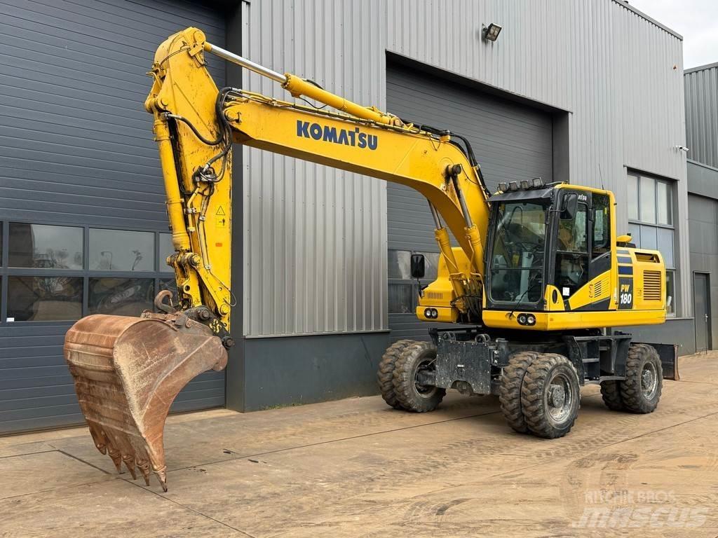 Komatsu PW180-11 Escavatori gommati