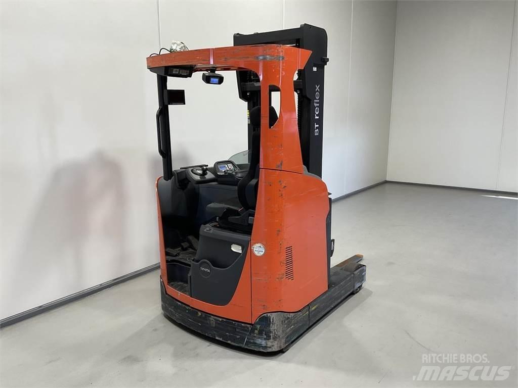 BT RRE 14 Carrello retrattile