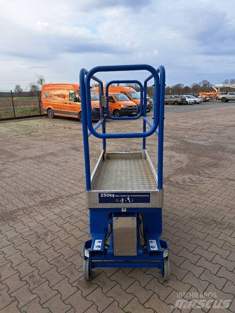 JLG Power Tower Piattaforme cingolate, Piattaforme a ragno e Montacarichi