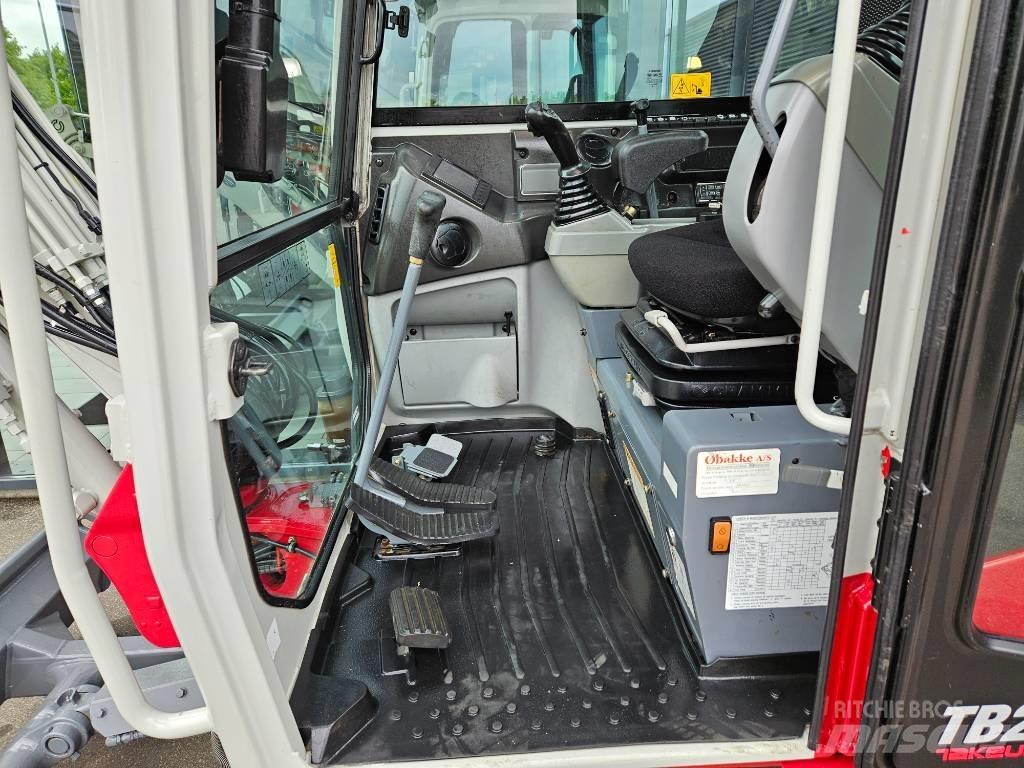 Takeuchi TB 230 Miniescavatori