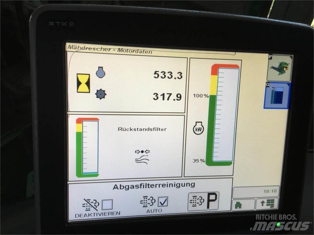 John Deere S685 Mietitrebbiatrici
