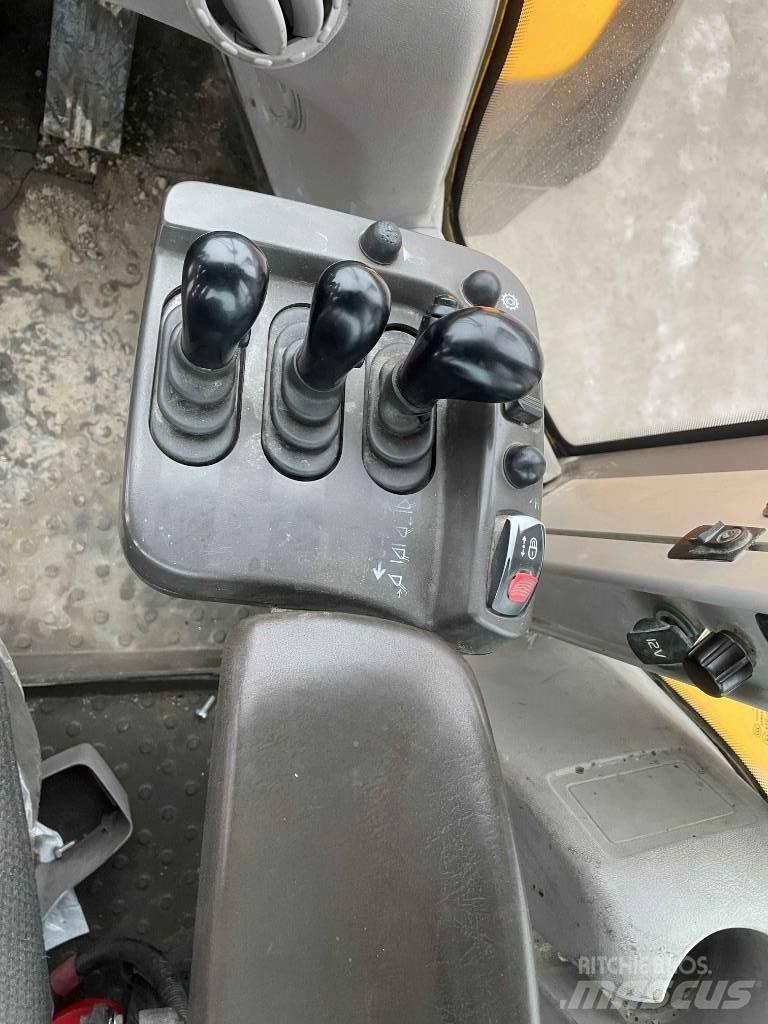 Volvo L 180 G Pale gommate