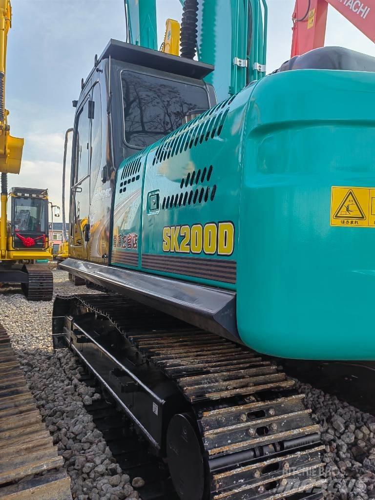 Kobelco SK 200D Escavatori medi 7t - 12t