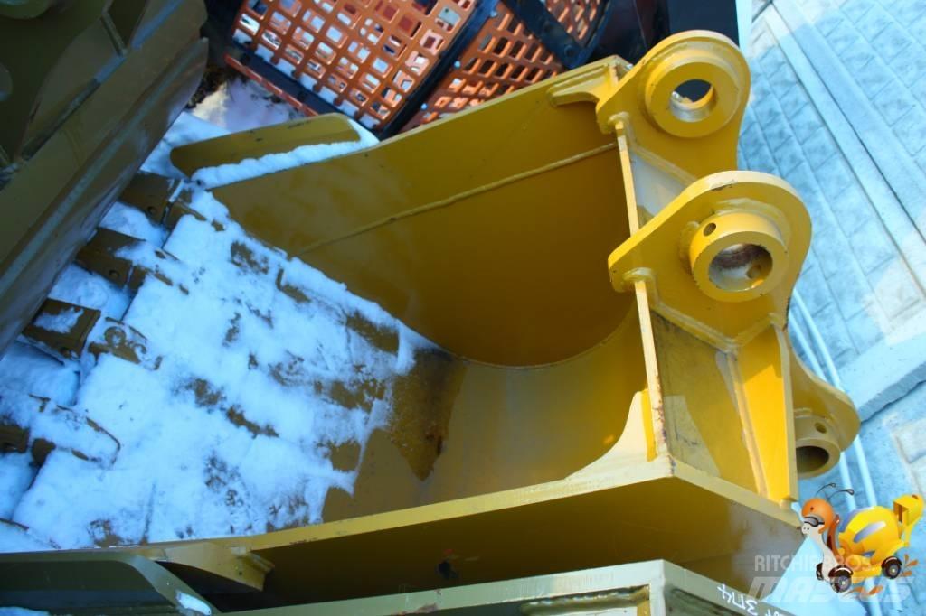 Komatsu PC 200 - 42` Benne