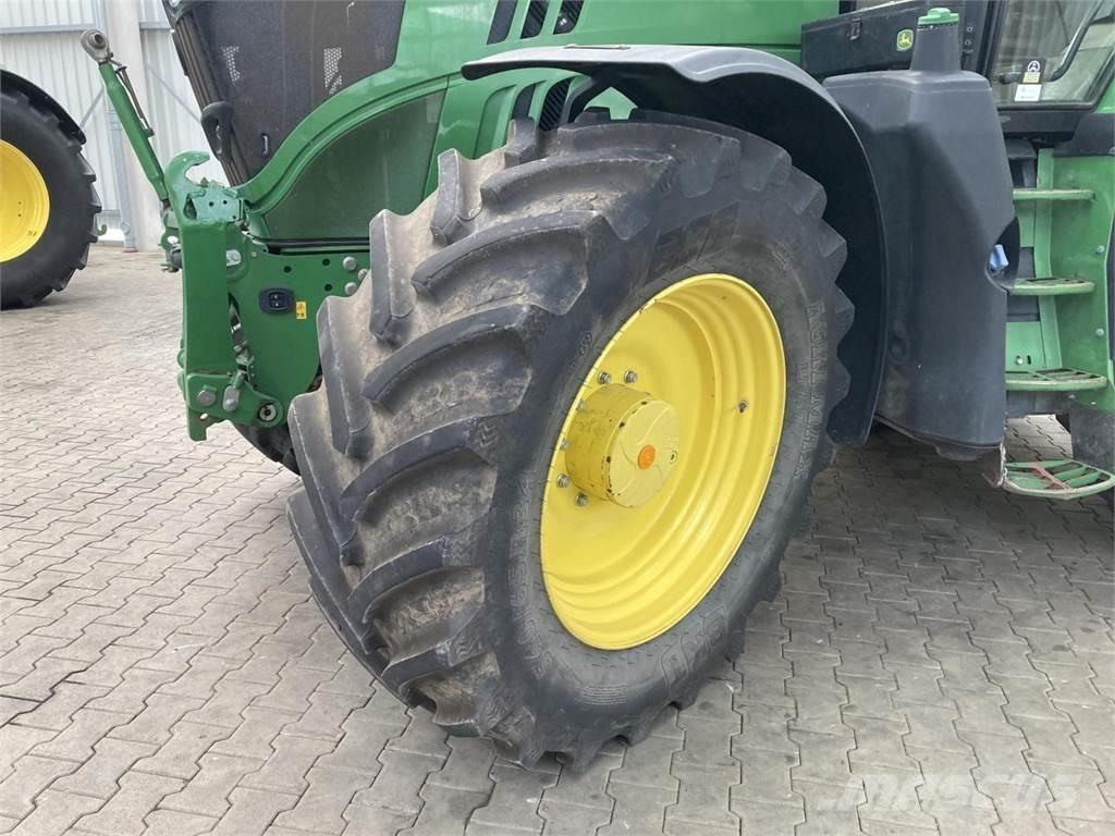 John Deere 6195R Trattori