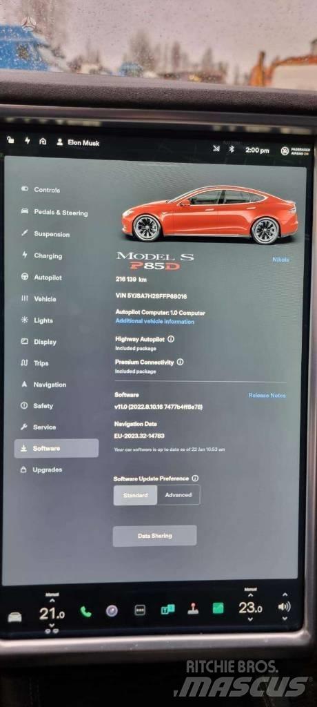 Tesla Model S P85D Auto
