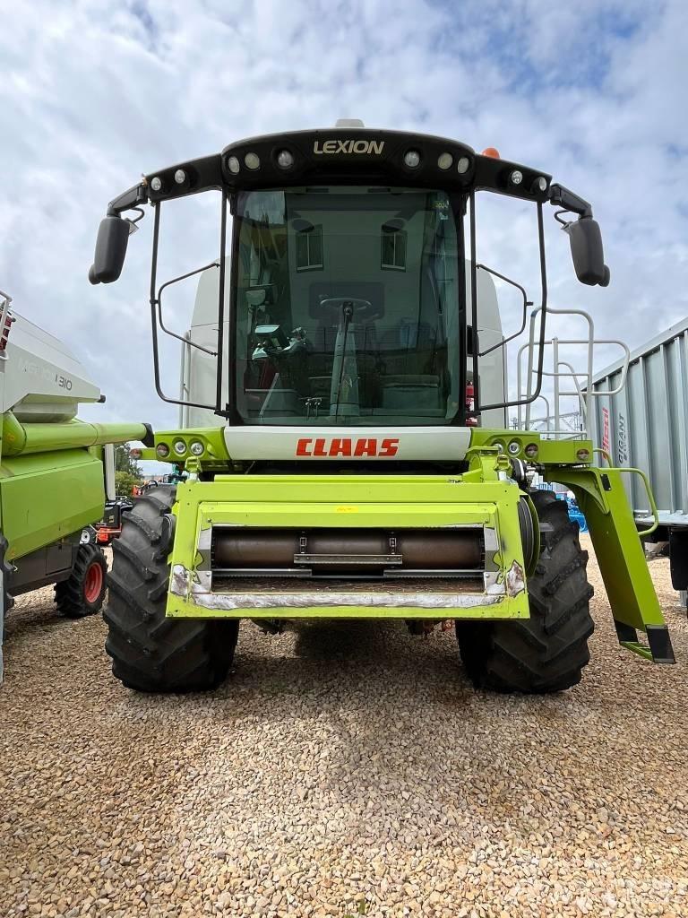 CLAAS Lexion 650 Mietitrebbiatrici