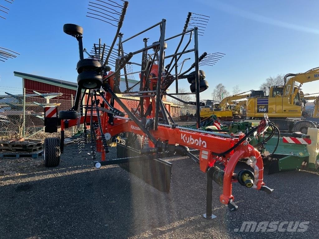 Kubota RA2584 Falciandanatrici