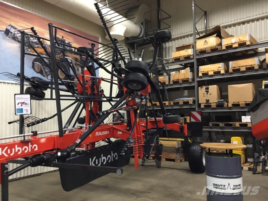 Kubota RA2584 Falciandanatrici