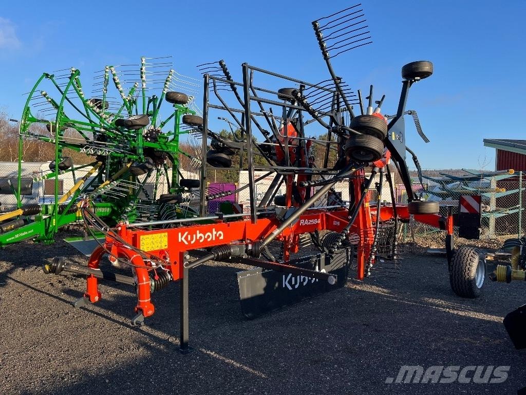 Kubota RA2584 Falciandanatrici