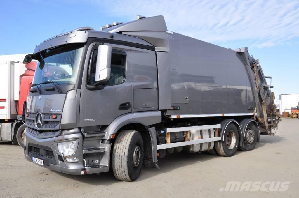 Mercedes-Benz 2535 Camion dei rifiuti
