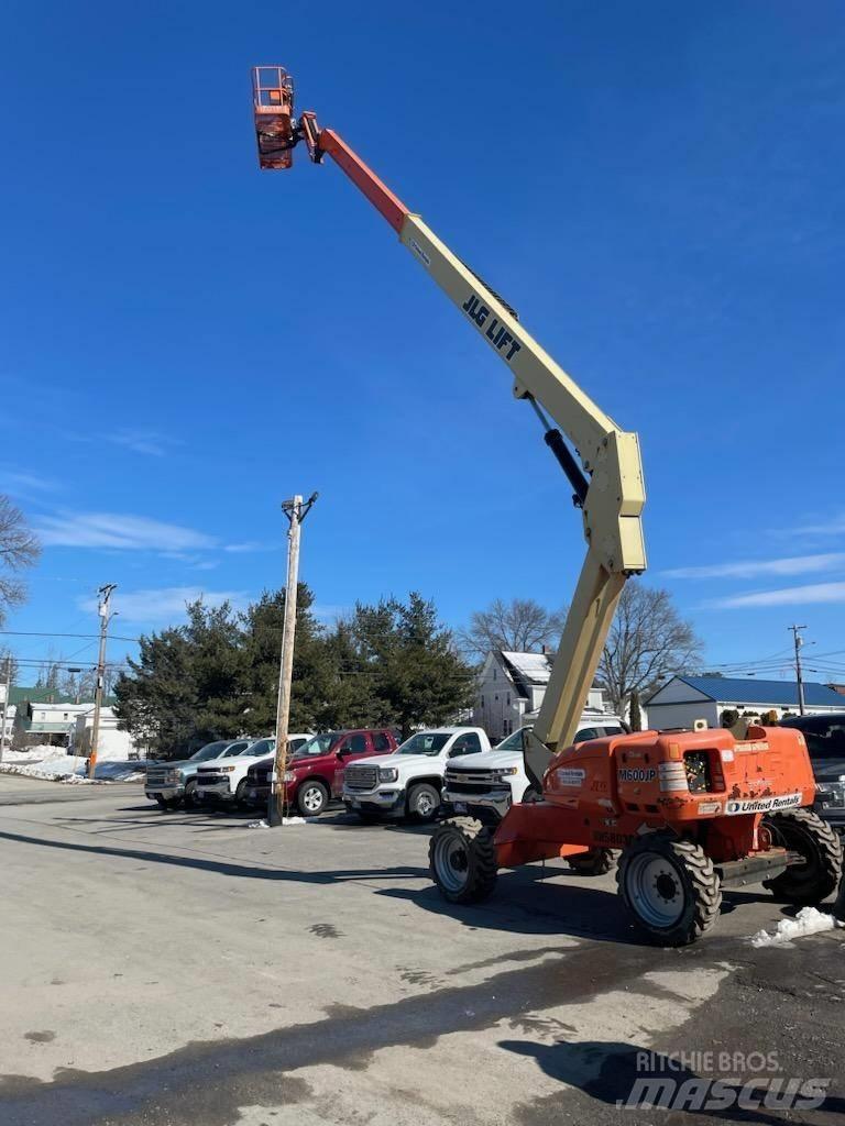 JLG M-600-JP Piattaforme a braccio articolato