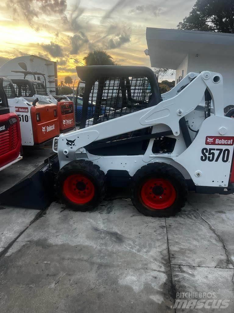 Bobcat S570 Mini Pale Gommate