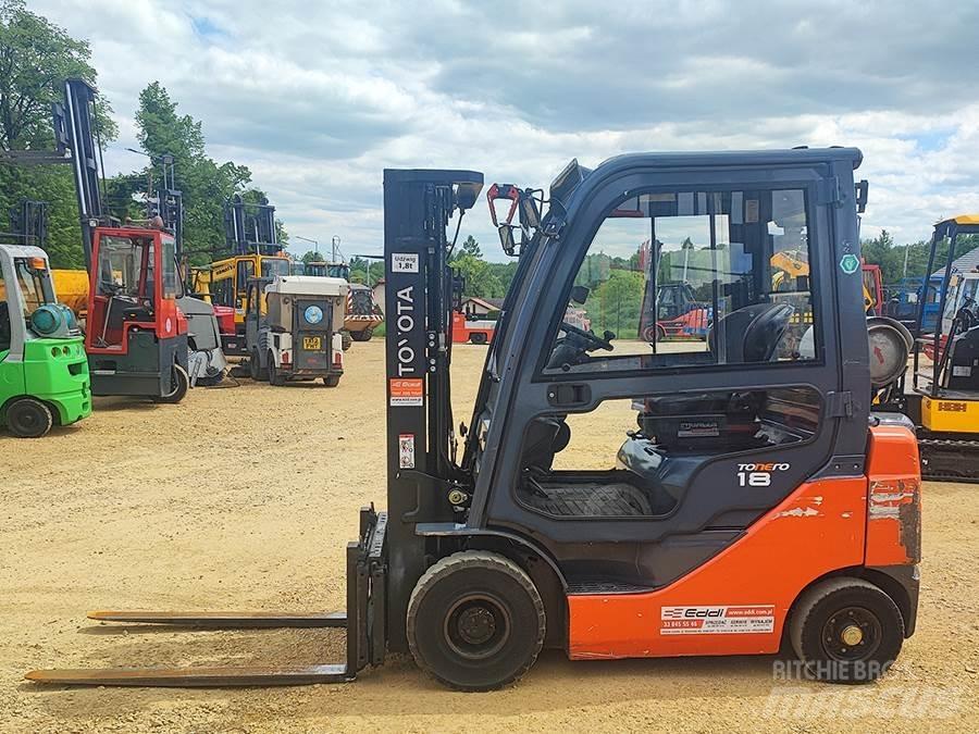 Toyota 02-8FGF18 Carrelli elevatori GPL