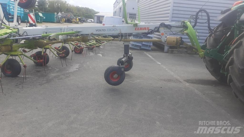CLAAS VOLTO 1300 T Ranghinatori