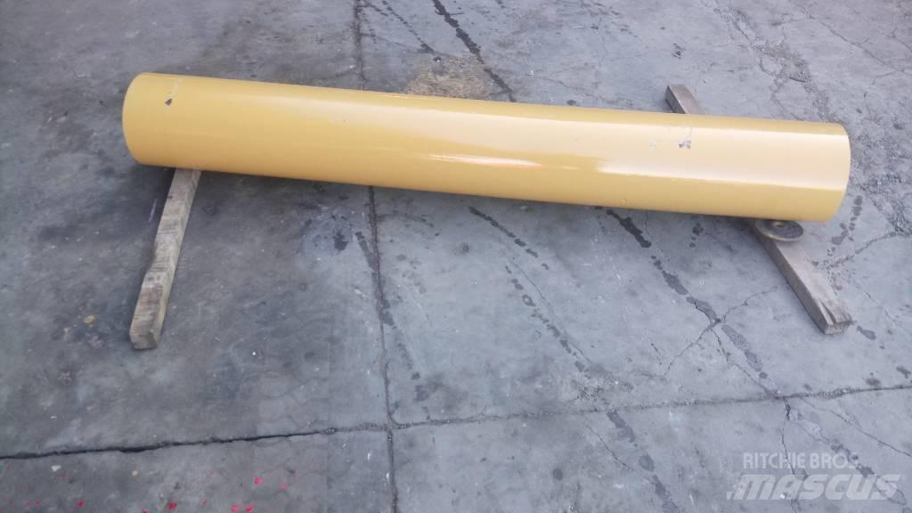 CAT 245 Componenti idrauliche