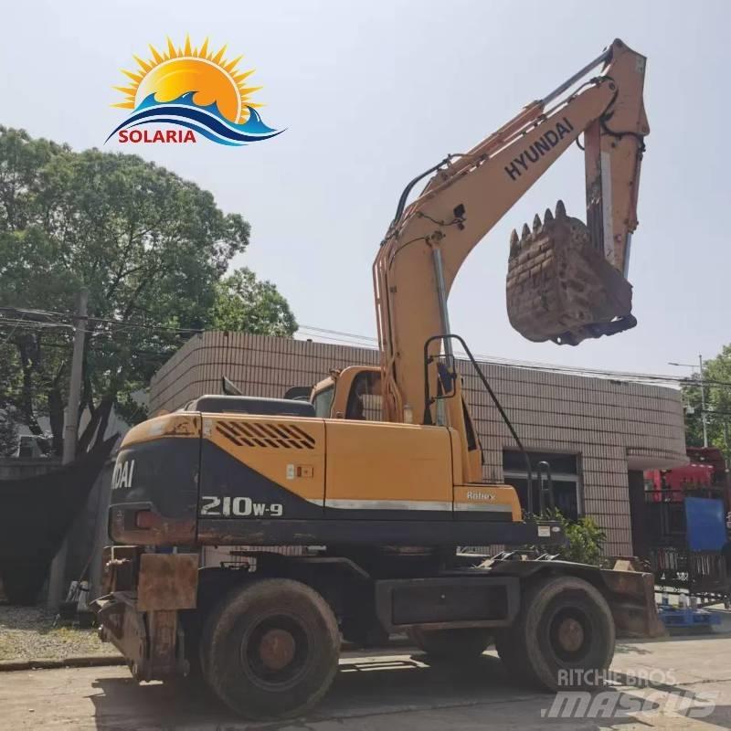 Hyundi 210w-9 Escavatori gommati