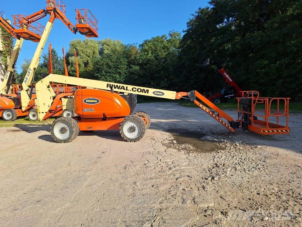 JLG 600AJ Piattaforme a braccio articolato