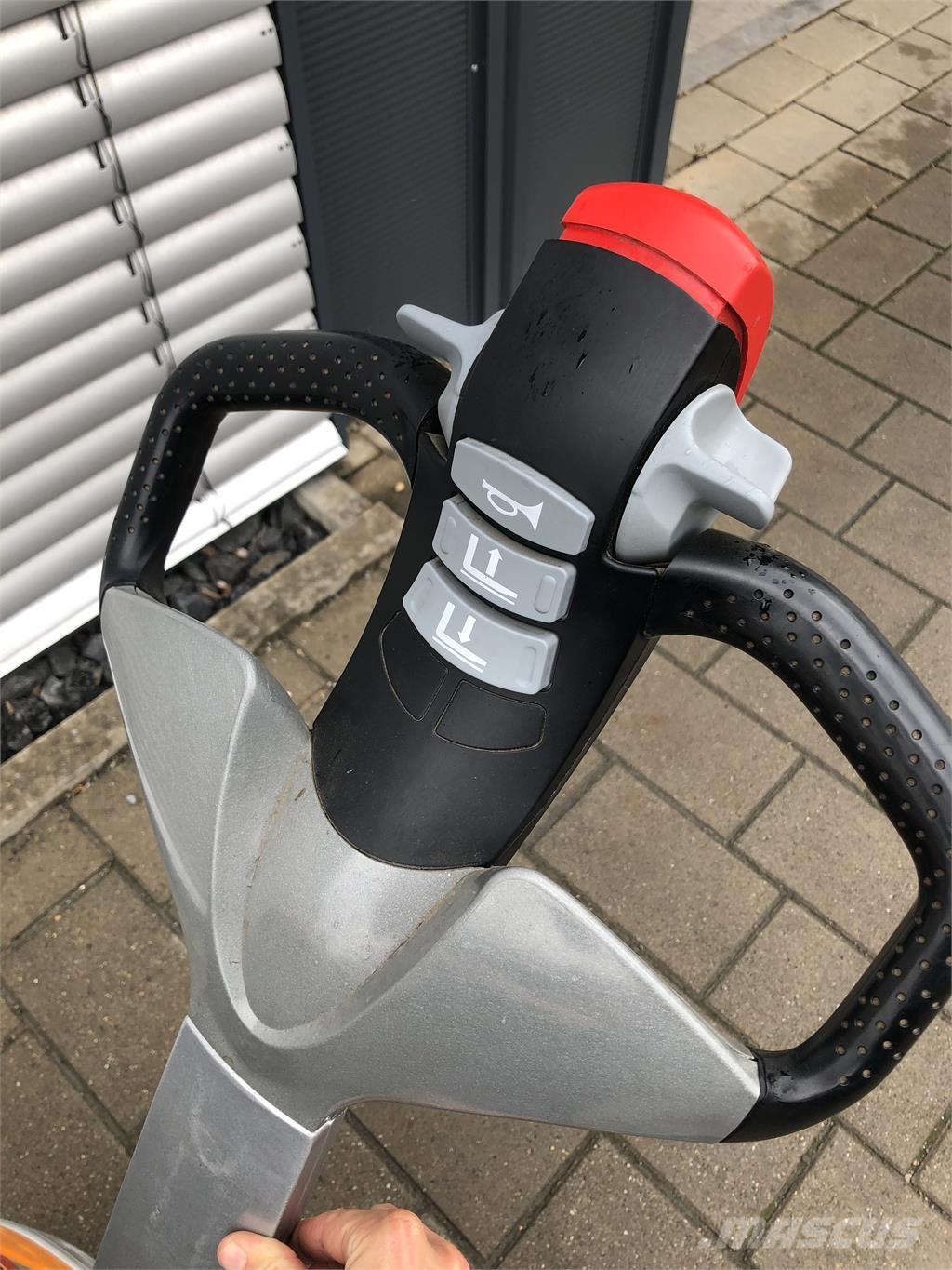 Still EXU16 Transpallet uomo a terra