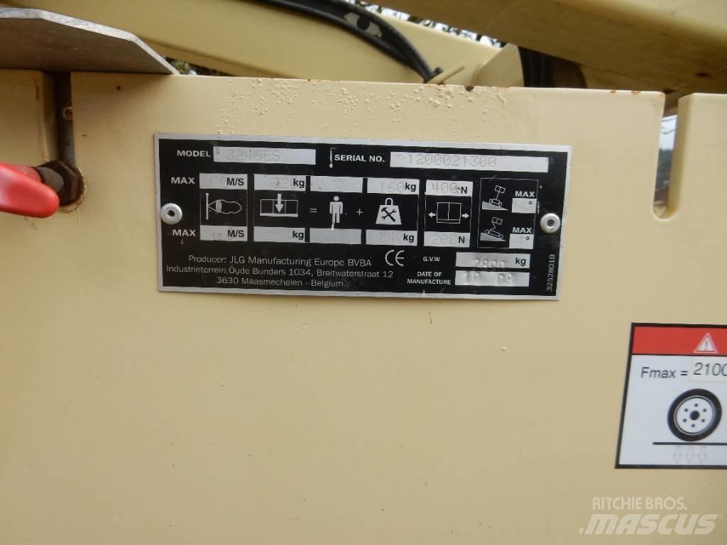 JLG 3246 ES Piattaforme a pantografo