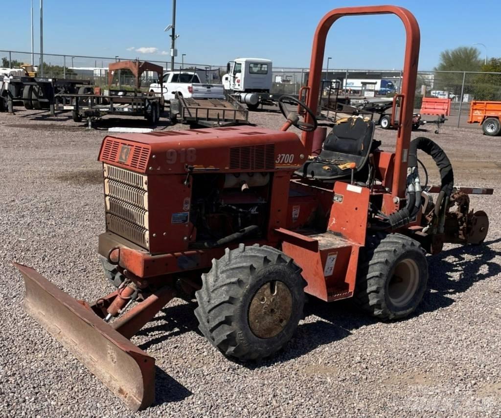 Ditch Witch 3700 DD Scavafossi