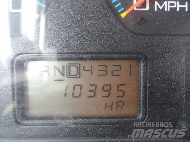 International 7500 Camion autospurgo