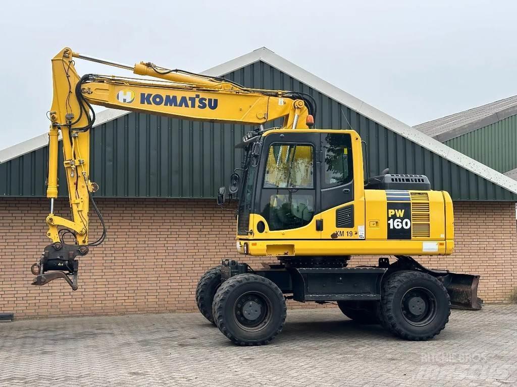Komatsu PW160-8 Escavatori gommati