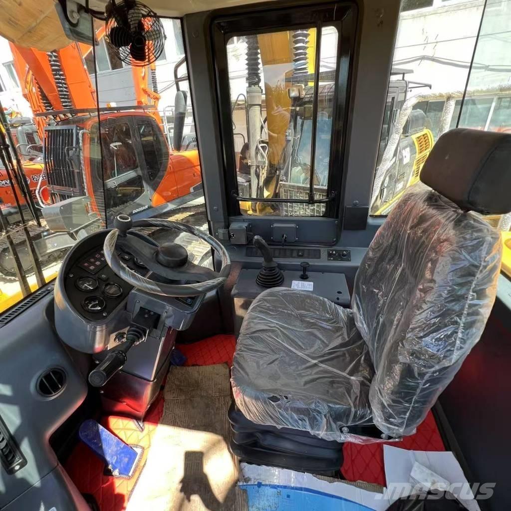 SDLG LG 958 L Pale gommate