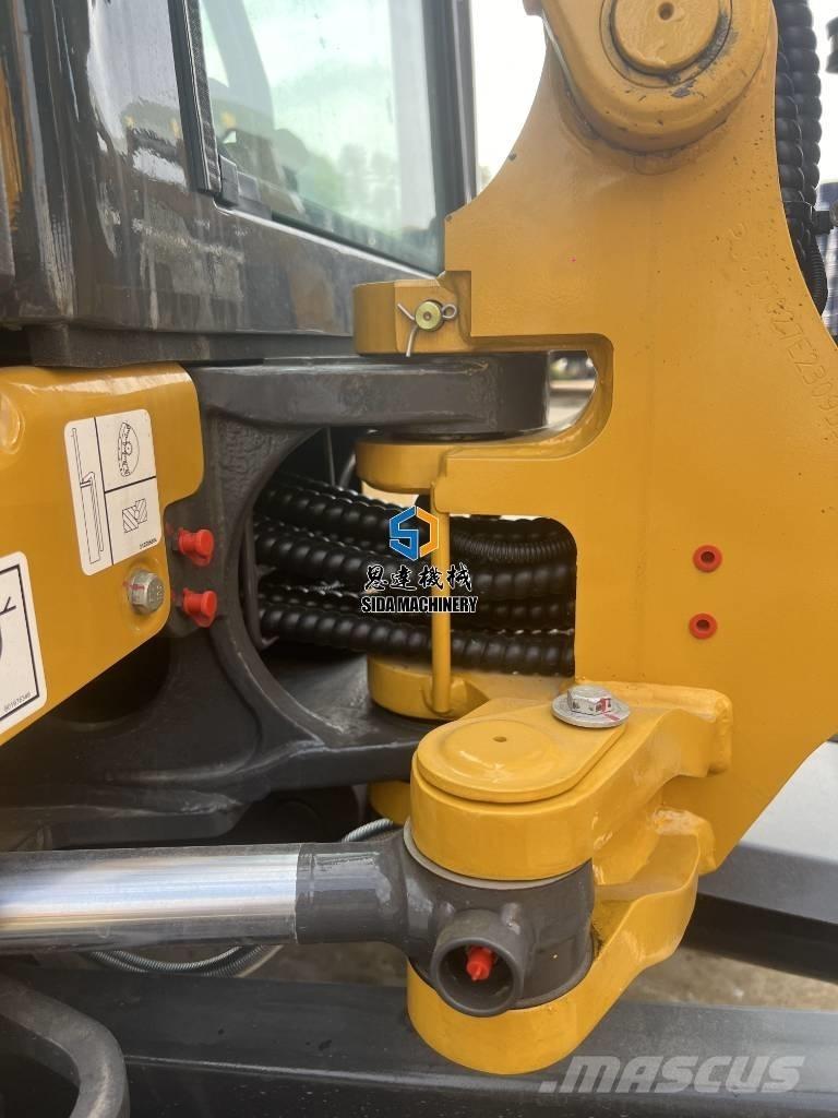 XCMG XE27U Miniescavatori