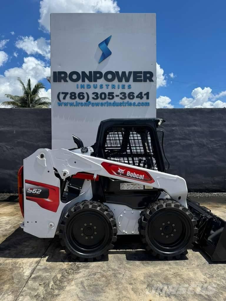 Bobcat S 62 Mini Pale Gommate