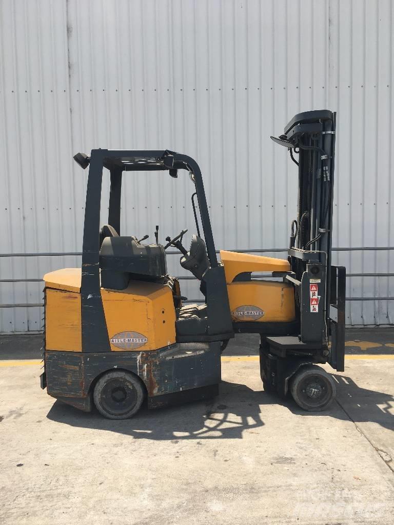 Aisle-Master 20SE Elevatore passaggio stretto