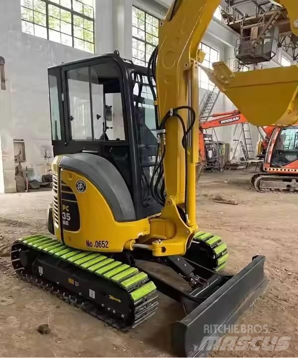 Komatsu PC35MR Escavatori cingolati
