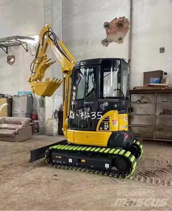 Komatsu PC35MR Escavatori cingolati