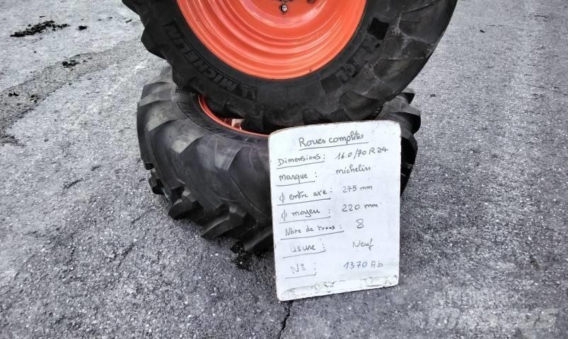 Michelin 400/70R24 Pneumatici, ruote e cerchioni