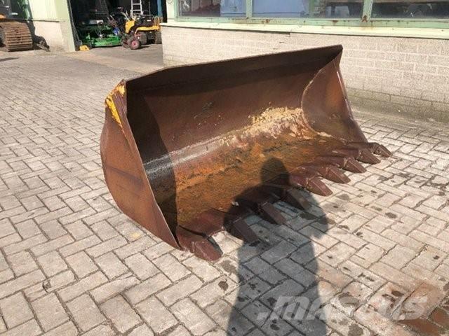  Shovel Tandenbak Benne