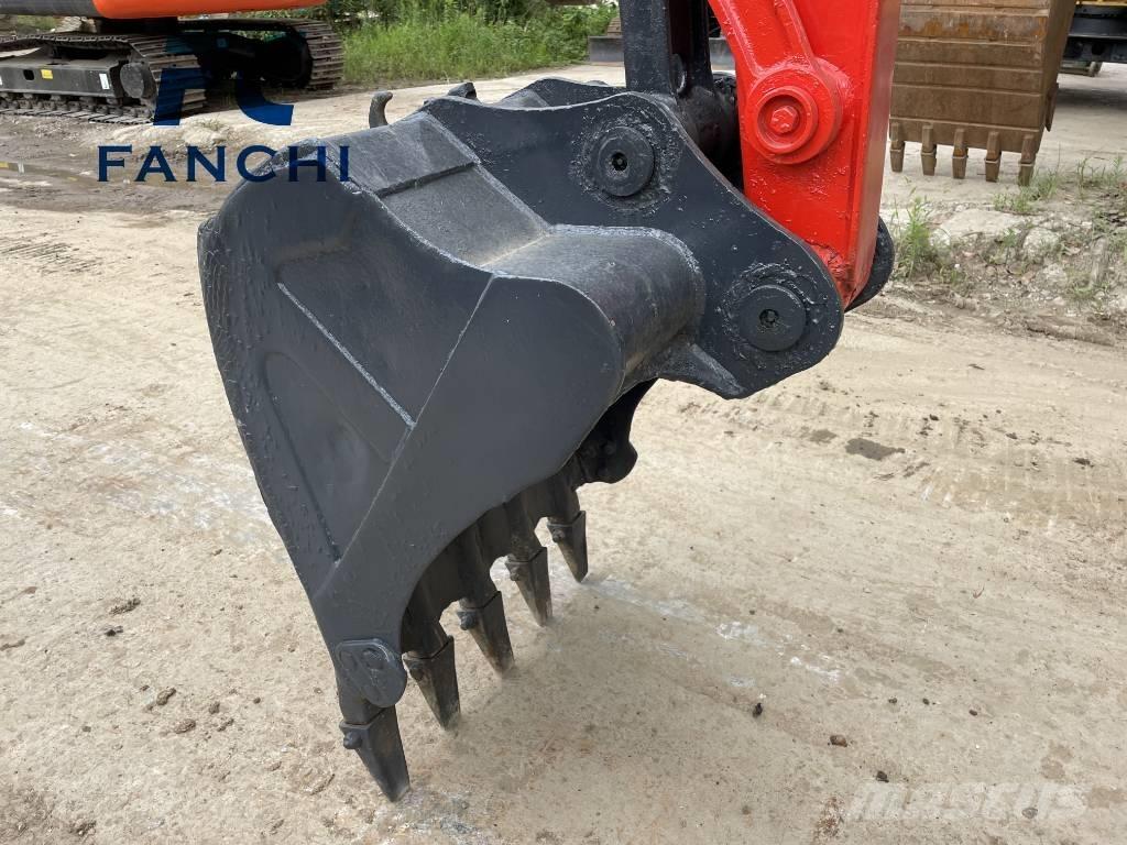 Kubota KX 165 Escavatori cingolati