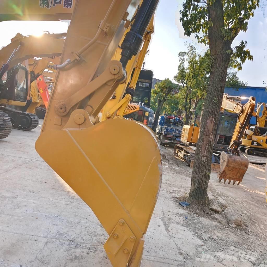 CAT 320 D Escavatori cingolati