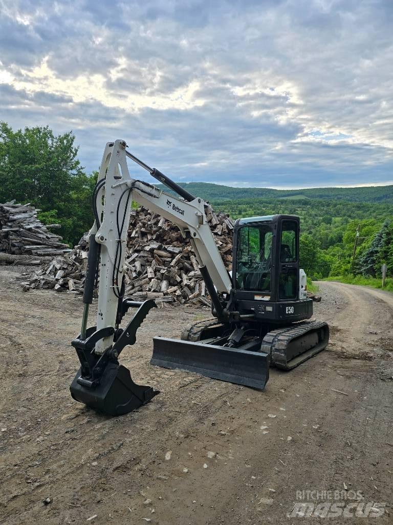 Bobcat E 50 Miniescavatori