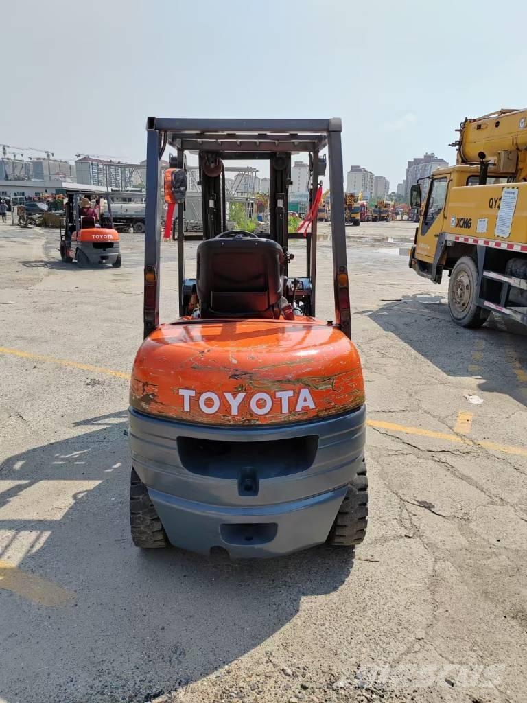 Toyota FD 30 Carrelli elevatori diesel