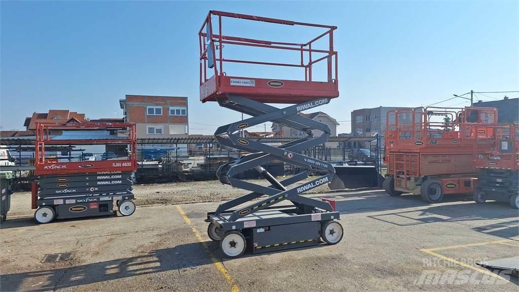 SkyJack SJIII4620 Piattaforme a pantografo