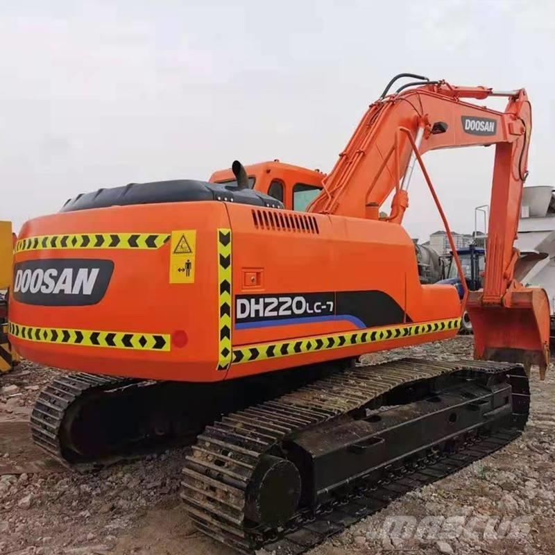 Doosan DH 220 LC-7 Escavatori cingolati